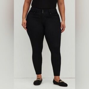 listing-status-banner